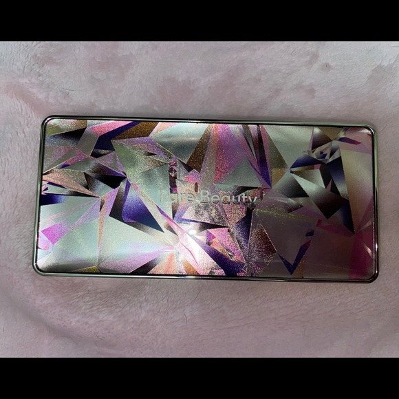 Rare beauty make up pallet - Picture 2 of 2